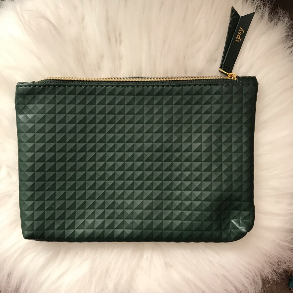 Ipsy dark green textured bag